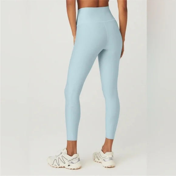 ALO Yoga Blue High-Waisted Leggings ( 7/8 chalk blue) - Picture 2 of 3